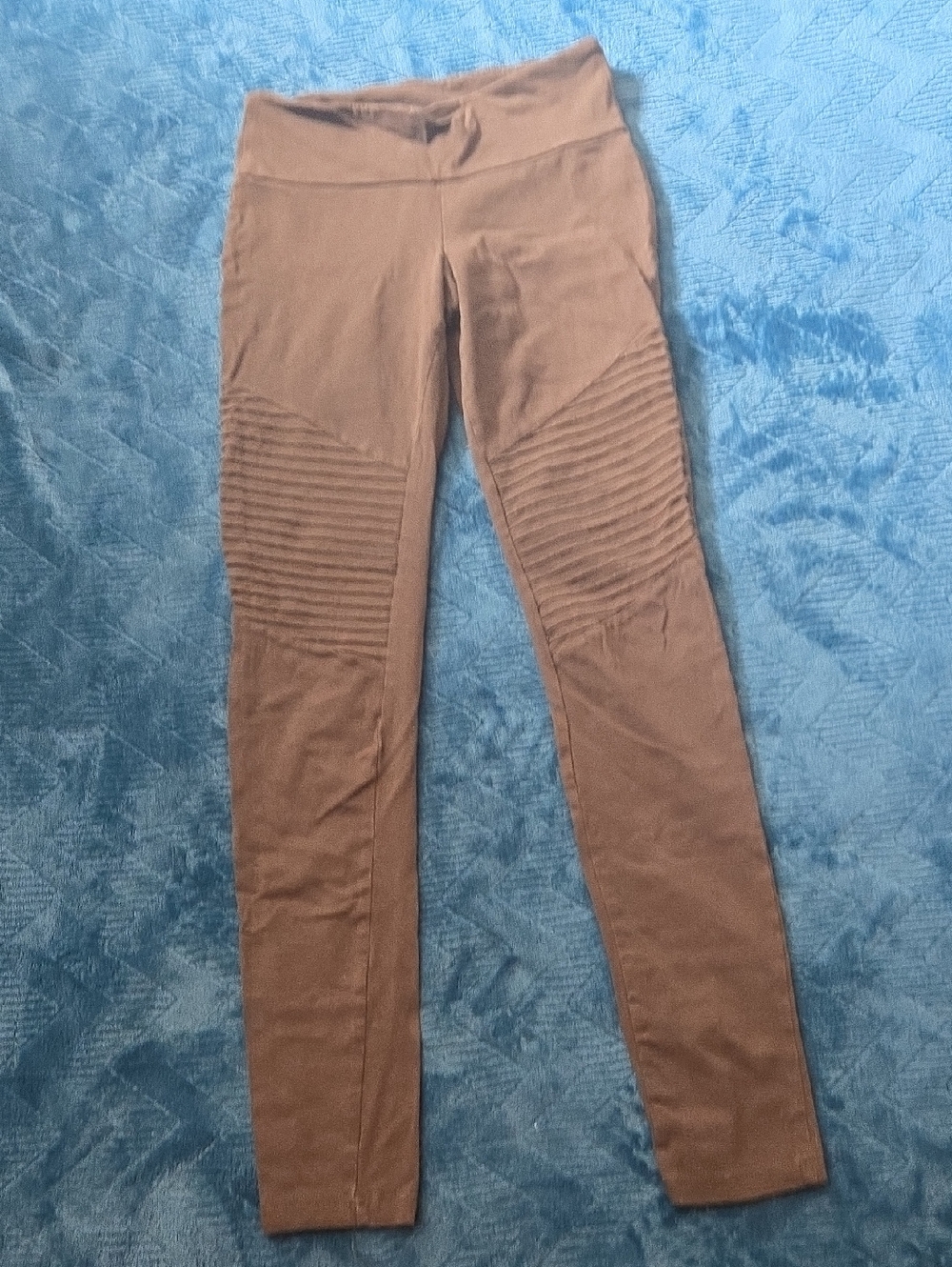 3/$20 High-Rise Ribbed Detail Leggings - Brown